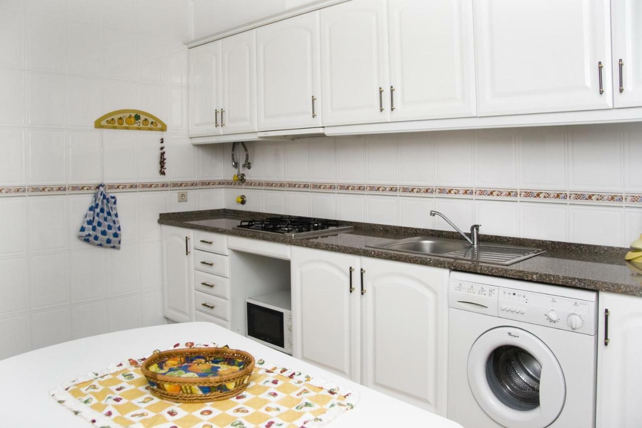 Os Apartamentos A Ramos Na Praia Da Gale Estao Inserido Em Condominio Com Piscina, Fica Apenas A 350 Metros Da Praia Da Gale - Apartamentos Com Ar Condicionado Tanto Nos Quartos Como Na Sala, Smart Tv Com Prime Video E Cozinha Completa Albufeira Eksteriør bilde